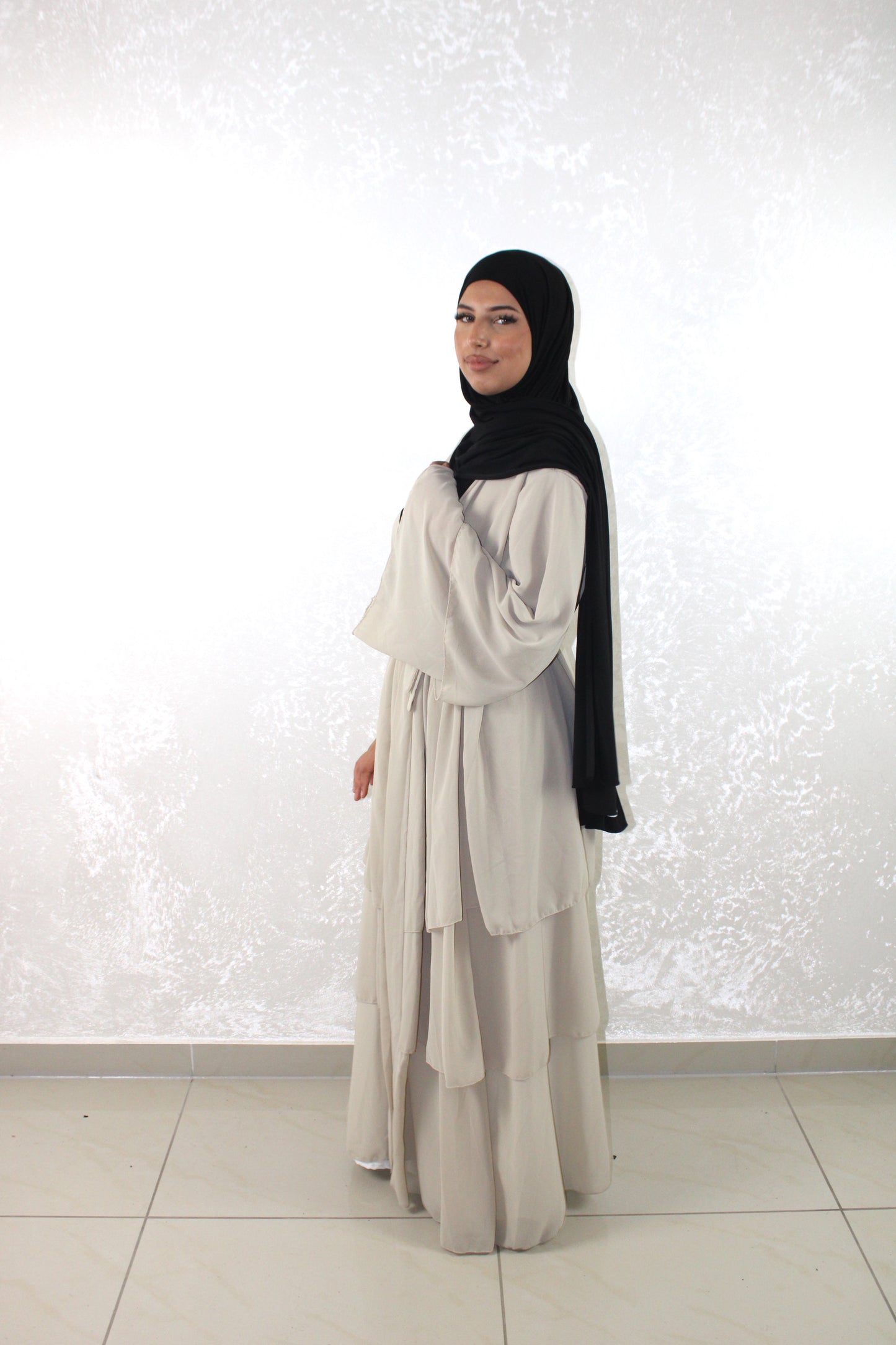 Abaya Inaya Beige